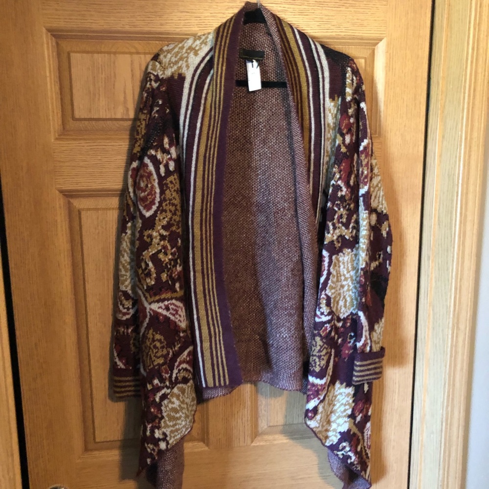 Long Draped Cardigan with Floral Pattern